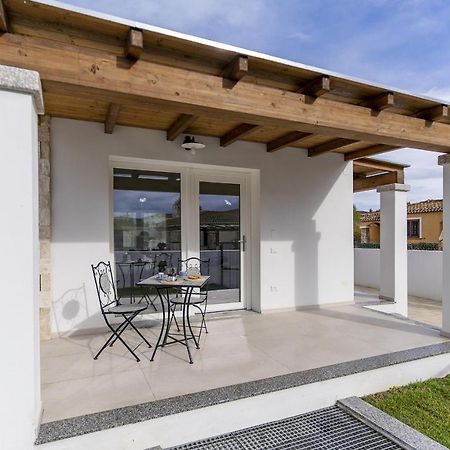 Villa Elena - Affitti Brevi Italia Àrbatax Buitenkant foto