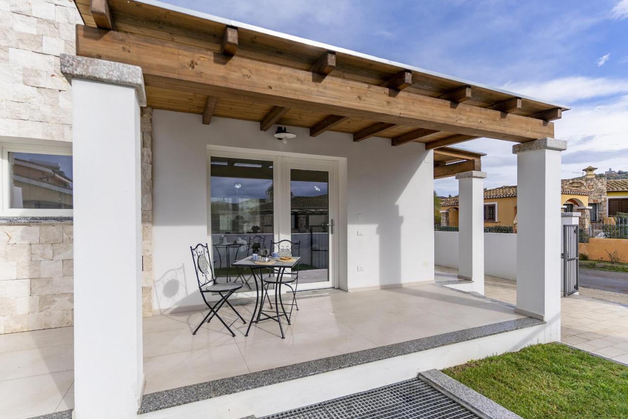 Villa Elena - Affitti Brevi Italia Àrbatax Buitenkant foto